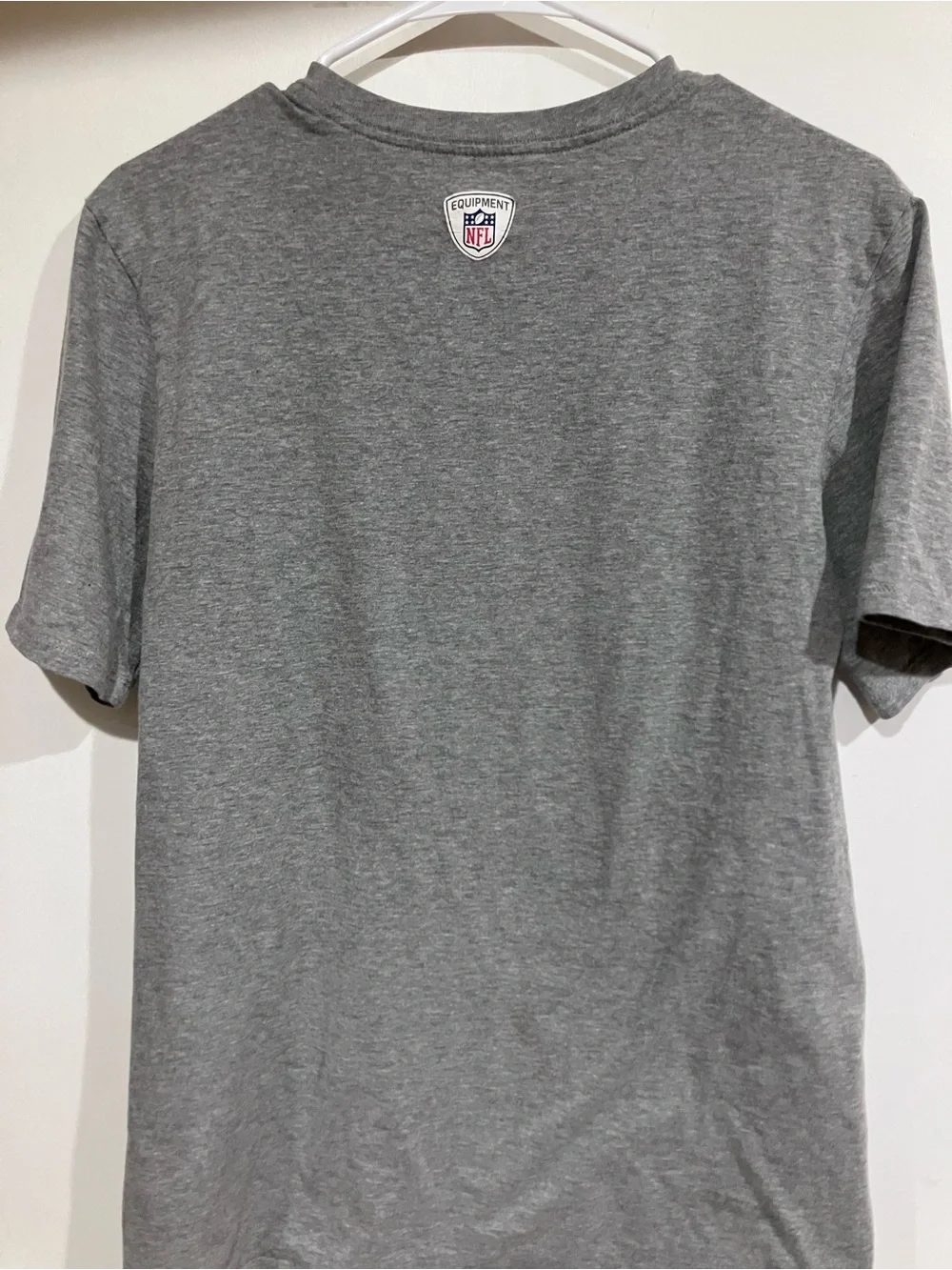 Nike Men’s Gray 'Property of Bears' Short Sleeve Tee Size Medium